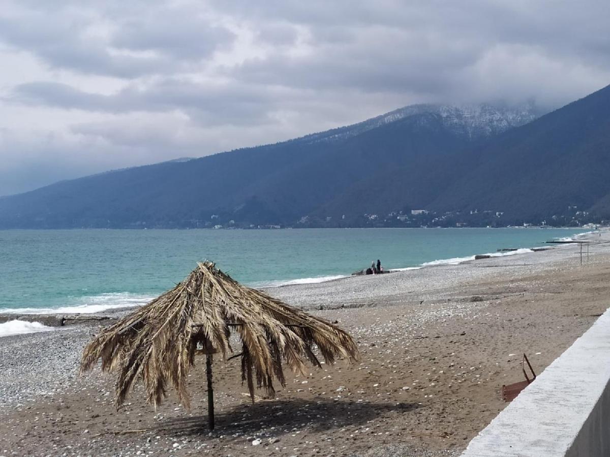 Anna-Saria Guest House Gagra Exterior foto